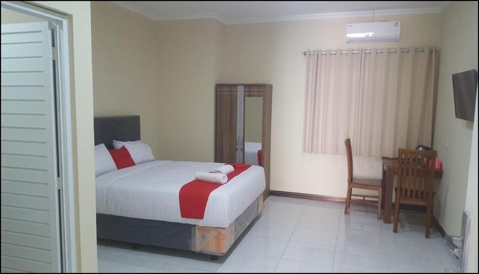 Roomz Budget Residence Семаранг Экстерьер фото
