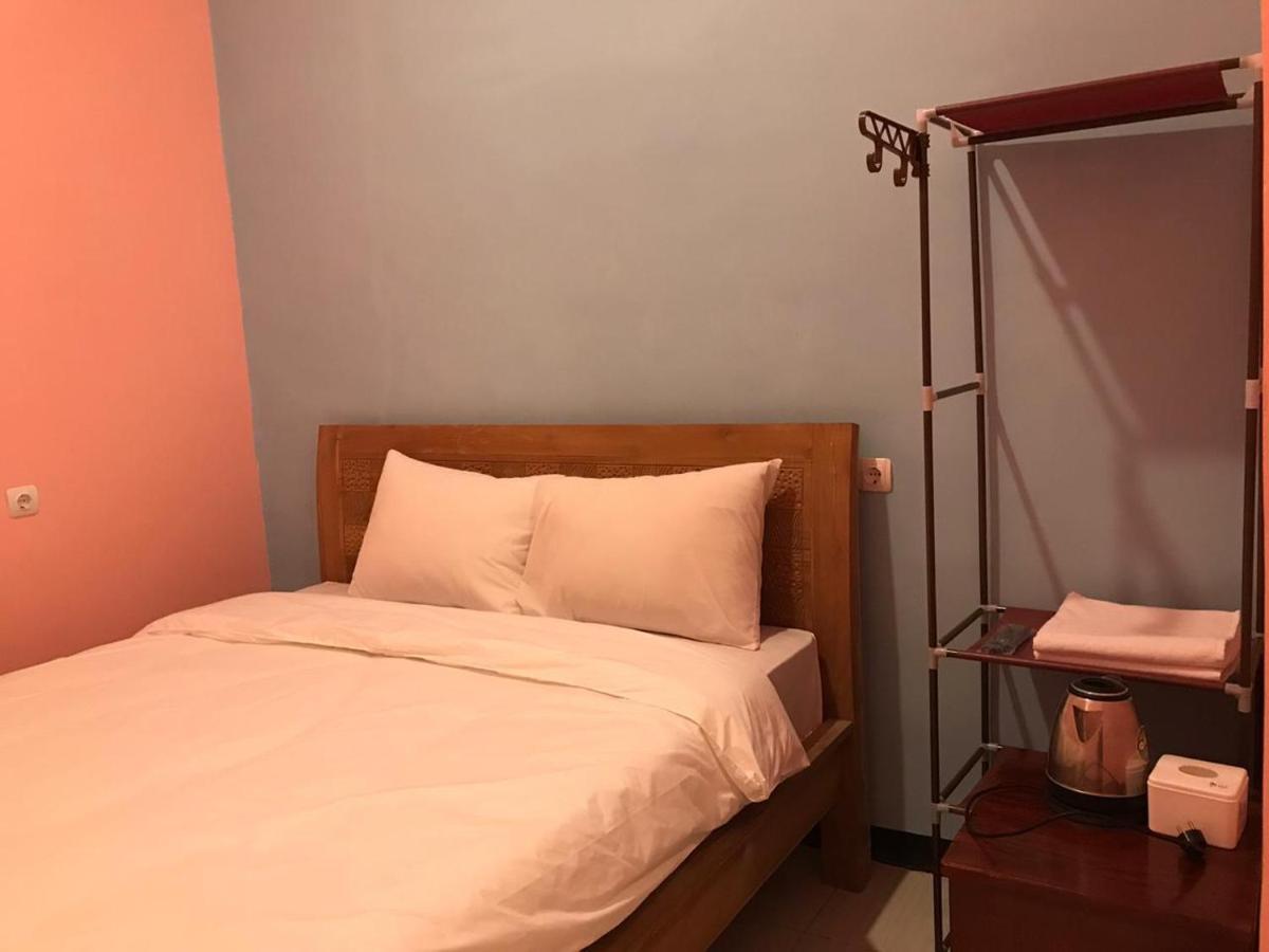 Roomz Budget Residence Семаранг Экстерьер фото